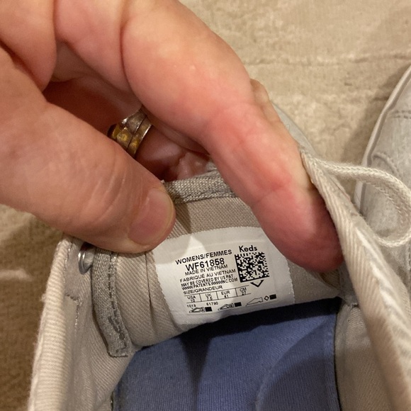 Keds canvas lace up size 10 - Picture 4 of 6